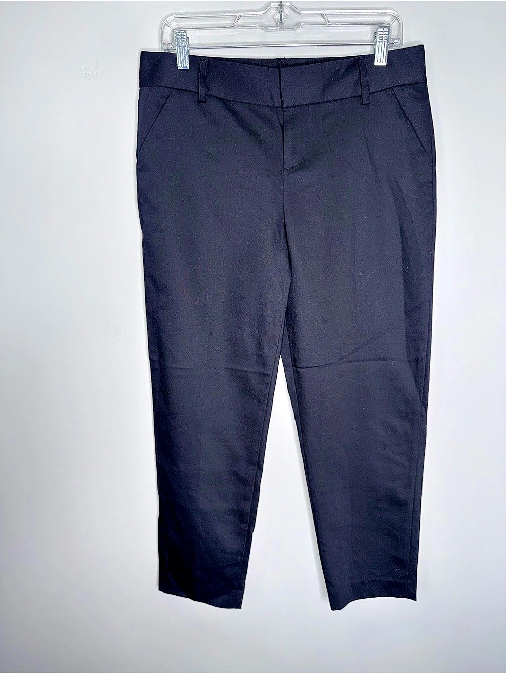alice + olivia Black Ankle Pants Women’s Size 10 Black NWT !